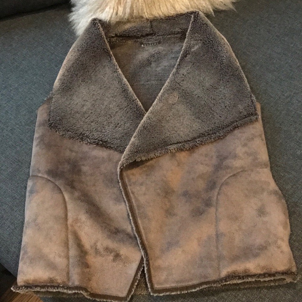 Velvet faux shearling vest